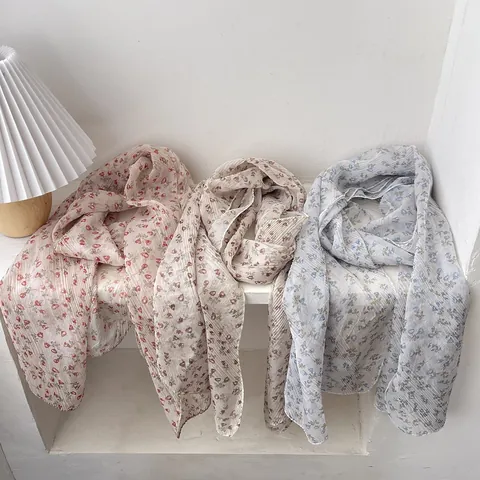 Women Korean Style Floral Pleated Scarf Lightweight Cotton Thin Neck Scarf Vintage Pastoral Fashion Sun Protection Headscarf