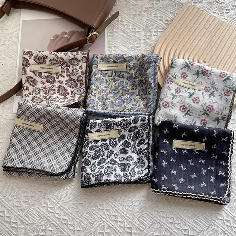 Vintage Baumwolle Leinen Blumen Paisley Viereckiges Tuch Damen Retro Pastoral Spitzenkante Bandana Haarschmuck Kopftuch