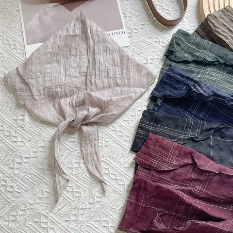 Women Vintage Linen Feel Plaid Triangular Scarf Elegant Wavy Edge Lightweight Neck Scarf Hair Band French Style Scarf Accessory
