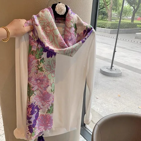 Vintage Damen Schal mit Blumendruck Sonnenschutz Leichter Schultertuch mit Quasten Weiche Polyester Hülle für Reisen Büro