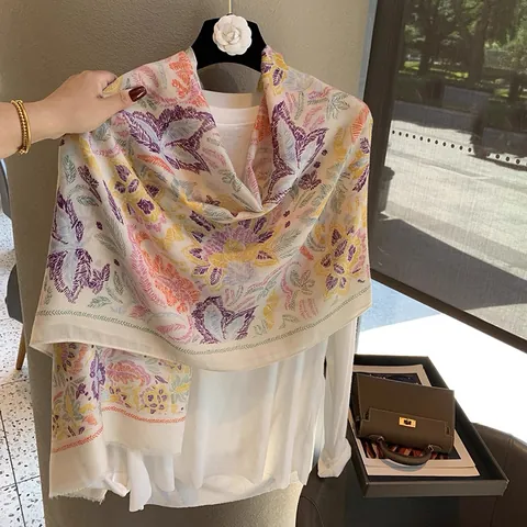 Sciarpa Scialle in Misto Cotone Lino con Stampa Bohémien per Donna Vintage Floreale Protezione Solare da Spiaggia con Nappe