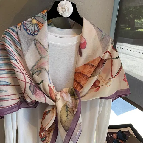 Foulard Quadrato con Stampa Floreale Vintage da Donna Elegante Scialle Effetto Raso Artistico Motivo Botanico Accessorio Moda Collo
