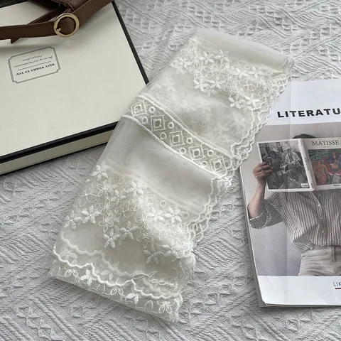 Women Korean Sweet Lace Hollow Floral Embroidery Scarf Scalloped Edge Mesh Neckerchief Shawl For Date Tea Party Elegant