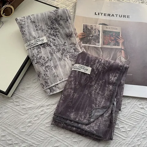 Women Vintage Floral Print Square Scarf Lightweight Chiffon Feel Polyester Neck Scarf Decorative Floral Neckerchief For Spring Summer