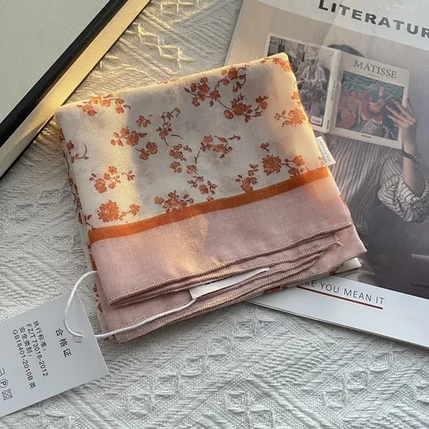 Women's Vintage Cotton Floral Square Scarf Elegant Korean Style Small Neck Scarf Thin Decorative Head Scarf Hair Band Fashion Accessories