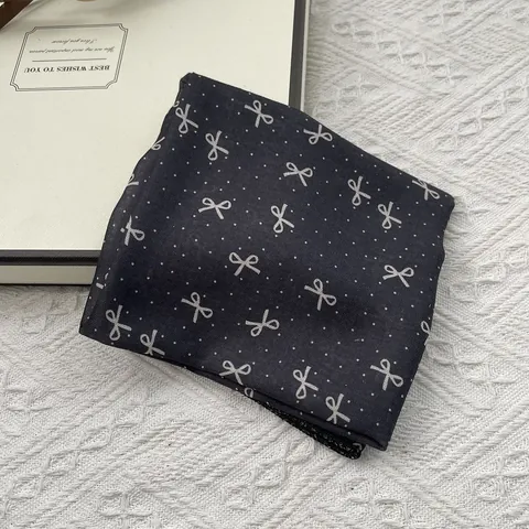 Dames Katoenen Vierkante Sjaal Met Stippen En Strikkenprint Fris Literair Retro Halssjaal Elegant Hoofddoek Haartoegang