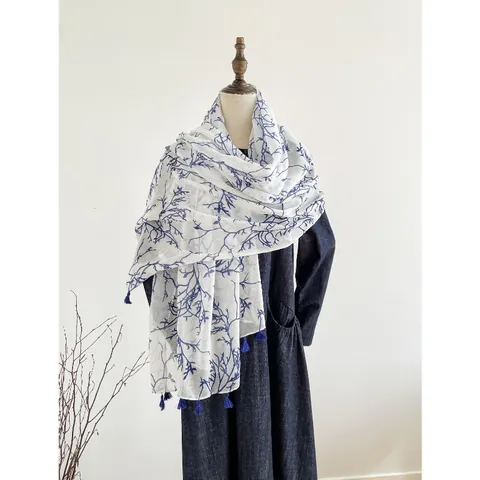New Chinese Style Scarf Women Cotton Linen Blue And White Porcelain Print Long Tassel Shawl Ethnic Printed Sun Wrap