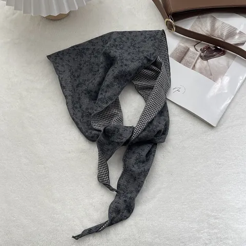 Foulard a Triangolo Vintage in Cotone e Lino per Donna Reversibile a Quadri Bordo a Conchiglia Bandana Estivo Sottile Pastorale Foulard Collo