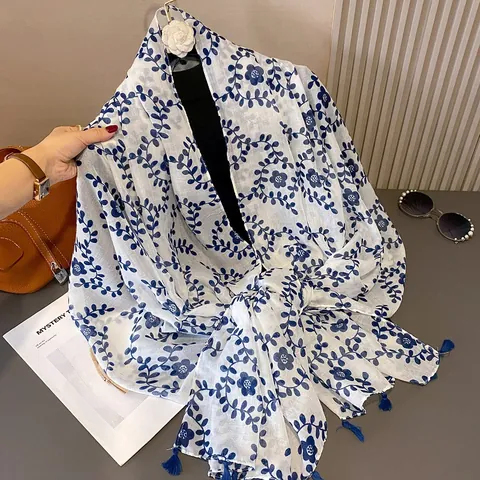 Chinese Style Blue And White Floral Scarf Women Retro Ink Painting Cotton Blend Shawl Wrap With Blue Tassels Accessories