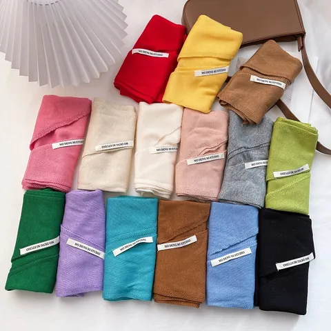 Scialle Triangolare a Maglia Tinta Unita da Donna Sciarpa Decorativa con Collo Falso Versatile per Ufficio Primavera Estate