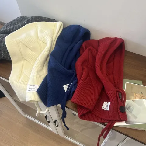 Women Winter Balaclava Hooded Scarf Integrated Knit Hat Warm Cable Knit Scarf With Buttons Drawstring Ear Protection Hooded Neck Warmer