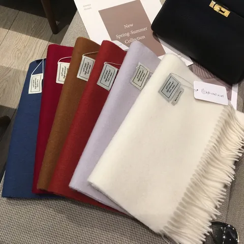 Women's Solid Color Cashmere Scarf Elegant Winter Warm Long Shawl With Tassels For Christmas New Year Gift Soft Wrap