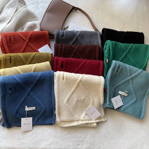 Einfacher Einfarbiger Wolle Häkeln Halswärmer Grobstrick Schal Mit Knopfverschluss Für Herbst Winter Unisex Warmer Schal