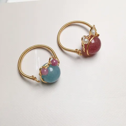 Handgefertigter 14K Goldgefüllter Drahtumwickelter Ring Natur Erdbeerquarz Aquamarin Künstliche Perle Süße Katzenohr Verstellbarer Offener Ring