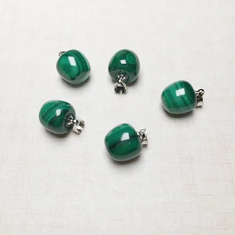 Natürlicher Malachit Kleiner Apfelförmiger Anhänger Nur (Ohne Kette) Grüner Gestreifter Stein Metallöse Für Damen Schmuck Geschenk