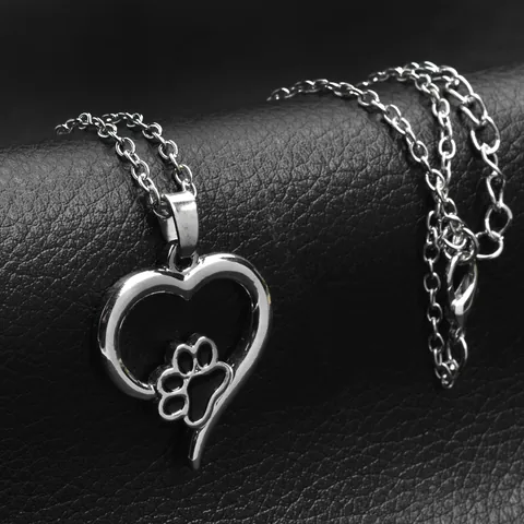 Hollow Heart Pet Paw Pendant Necklace Alloy Enamel Animal Footprint Water Wave Chain Necklace For Women Pet Lovers Jewelry Gift