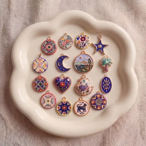 Collar de Pendiente de Acero Inoxidable Vintage para Mujer Oro Galvanizado Estrella Luna Concha Patrón Floral Joyería Bohemia