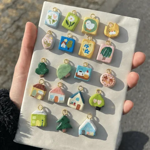 Hand Painted Dopamine Color Flower Animal House Pendants 18K Gold Plated Copper Enamel Charms For DIY Necklace Jewelry Making