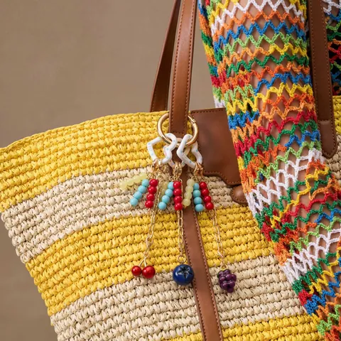 18K Vergulde Koperen Sleutelhanger DIY Tasbedel Fruit Hart Bij Kralen Hanger Mode Sieraden Voor Dames Meisjes Accessoires
