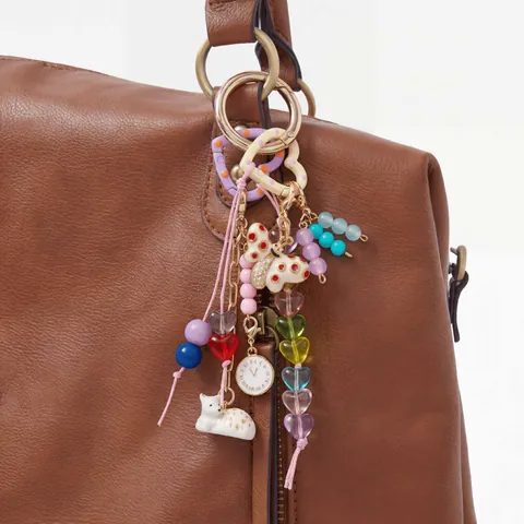 18K Vergulde Koperen Sleutelhanger Tasbedel Met Gekleurde Kralen Emaille Dier Hart Fruit Hangers Voor Vrouwen Meisjes