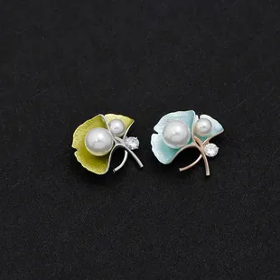 Vintage Copper Ginkgo Leaf Brooch For Women Artificial Pearl Rhinestone Enamel Brooch Pin Scarf Badge Creative Clothing Accessories Jewelry Gift