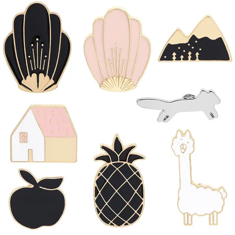 French Romantic Enamel Brooch Pin Cute House Alpaca Pineapple Apple Shell Mountain Alloy Badge Jewelry For Clothes Bag