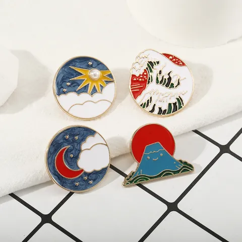 Japanese Style Enamel Brooch Pin Great Wave Mount Fuji Sun Moon Starry Sky Alloy Badge For Clothes Backpack Decor Unisex Jewelry