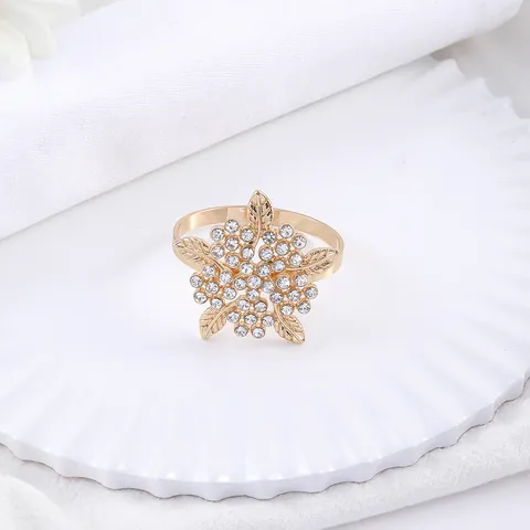 European Luxury Alloy Rhinestone Flower Napkin Ring Gold Plated Leaf Design Table Decoration For Wedding Banquet Party Home Decor