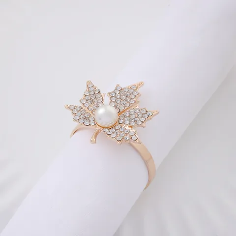Elegant Gold Zinc Alloy Maple Leaf Napkin Ring Rhinestone Artificial Pearl Napkin Holder For Wedding Banquet Hotel Table Decor