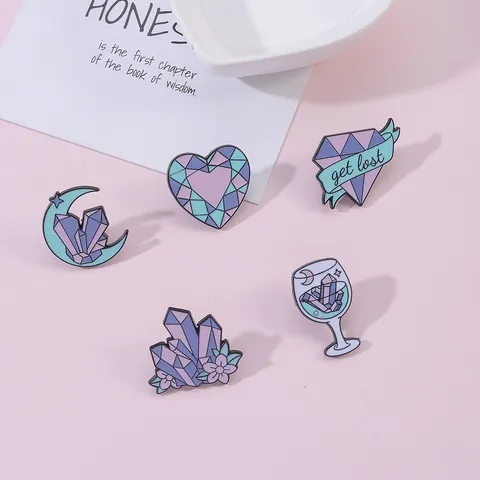 Fashion Cartoon Enamel Brooch Pin Crystal Flower Wine Glass Diamond Heart Shape Alloy Lacquer Badge For Clothing Bag Women Jewelry