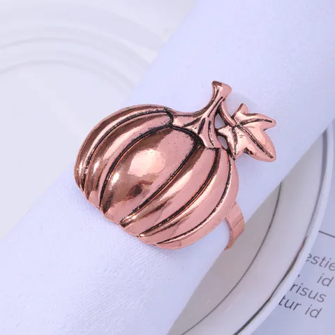 Vintage Pumpkin Napkin Rings Metal Napkin Holders With Maple Leaf Decoration For Halloween Thanksgiving Autumn Party Table Decor
