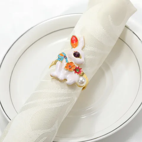 Lussuoso Portatovagliolo in Lega di Smalto Coniglio di Pasqua Oro Bianco Perla Artificial Strass Fiore Fibbia per Tovagliolo per Tavolo da Pranzo Decorazione Matrimonio