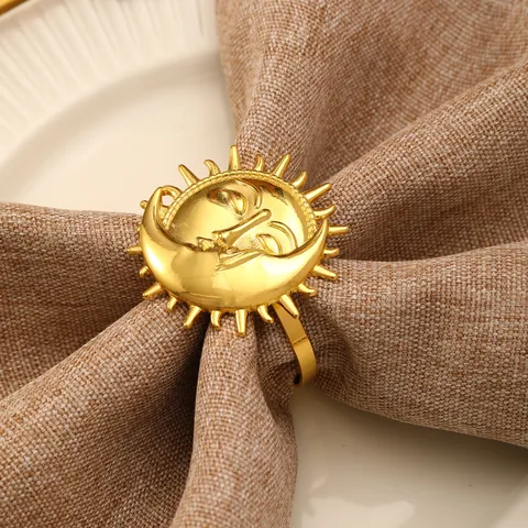 Sun And Moon Face Napkin Ring Alloy Metal Napkin Holder Gold Silver Celestial Relief Table Decor For Wedding Party Banquet Dining Room