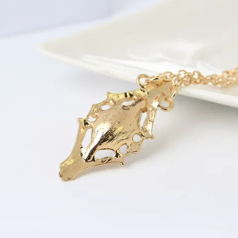 Vintage Alloy Hollow Rhombus Pendant Necklace With Marquise Cut Crystal Artificial Gemstone Gold Silver Retro Jewelry For Women