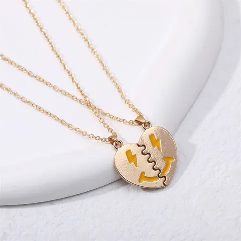 Trendy Alloy Heart Split Smile Face Pendant Necklace Set For BFF Couples Best Friends Enamel Drip Oil Jewelry Gift