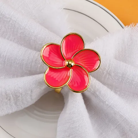 Alloy Enamel Five Petal Flower Napkin Rings Gold Plated Floral Napkin Buckles For Wedding Hotel Western Restaurant Table Decoration