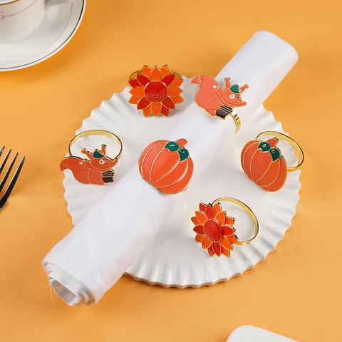 Autumn Harvest Enamel Napkin Rings Set Sunflower Pumpkin Squirrel Metal Table Decor For Thanksgiving Halloween Party Dinner