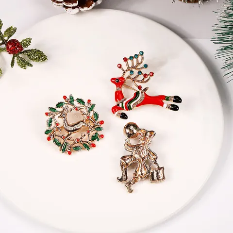 Christmas Brooch Pin Alloy Rhinestone Enameled Festive Jewelry For Women Party Decoration Elk Christmas Tree Snowman Wreath Design