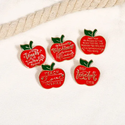 Red Apple Enamel Brooch Badge Alloy Gold Plated Teacher Appreciation Gift School Accessories For Best Teacher Ever Inspire