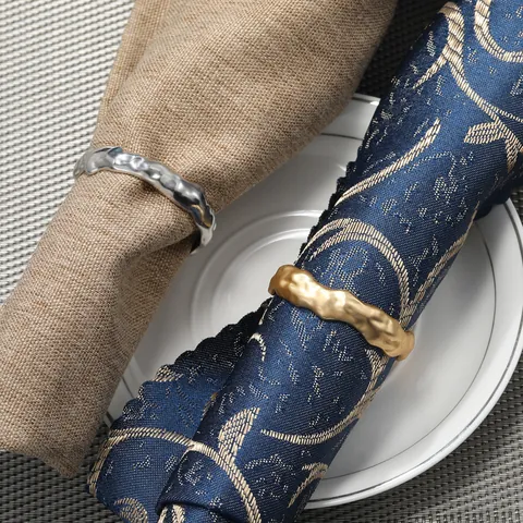 Minimalist Hammered Metal Napkin Rings For Wedding Banquet Table Decoration Gold Silver Napkin Holder Ring For Tableware