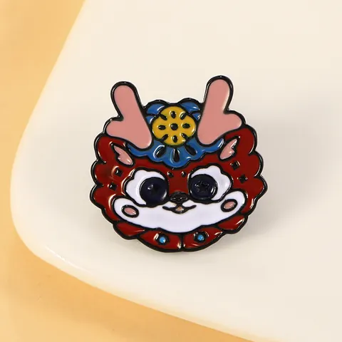 Broche Dragon de Style Chinois Dessin Animé Badge en Alliage d'Émail Signe du Zodiaque pour Enfants Fête du Nouvel An