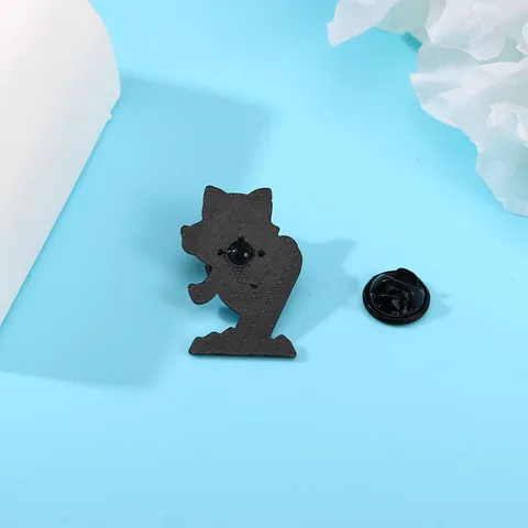 Simpatica Spilla in Smalto Animali Sciatori Lega Cartone Animato Gatto Orso Polare Pinguino Pupazzo di Neve Decorazione Abbigliamento Gioielli Regalo