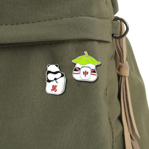 Cute Cartoon Panda Mahjong Enamel Brooch Pin Zinc Alloy Animal Fortune Wealth Mahjong Tile Badge For Bag Clothes Jewelry