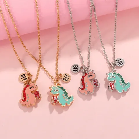 Cartoon Dinosaur Magnetic Pendant Necklace Alloy Heart Crown BFF Jewelry For Friends Couples Pink And Green Jewelry