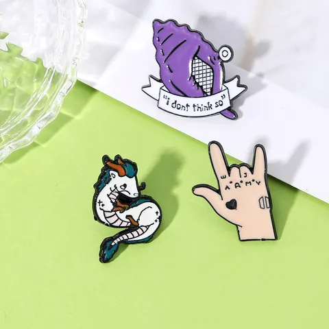 Creative Alloy Enamel Brooch Pin Purple Conch Cartoon Dragon Hand Gesture Letter Pattern Lapel Pins For Clothes Bag Accessories