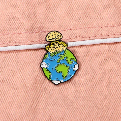 Broche en Émail Créative Terre Nuage de Champignon Badge en Alliage Protection de l'Environnement pour Vêtements Sac à Dos Accessoires Bijoux Cadeau