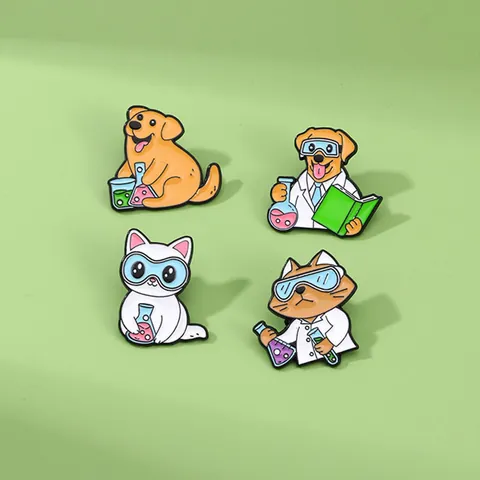 Broche en Émail Scientifique Animal Dessin Animé Alliage Laboratoire Chimie Chat Chien Badge Bijoux Décoration Sac Cadeau