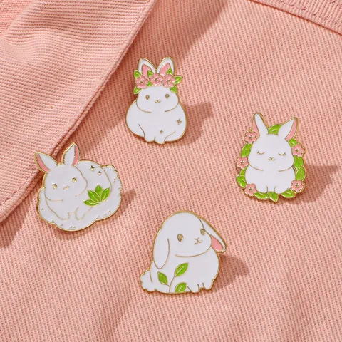 Simpatico Coniglio Bianco Smalto Pin Lega Fiore Foglia Animale Spilla Distintivo Per Donne Bambini Vestiti Borsa Accessori