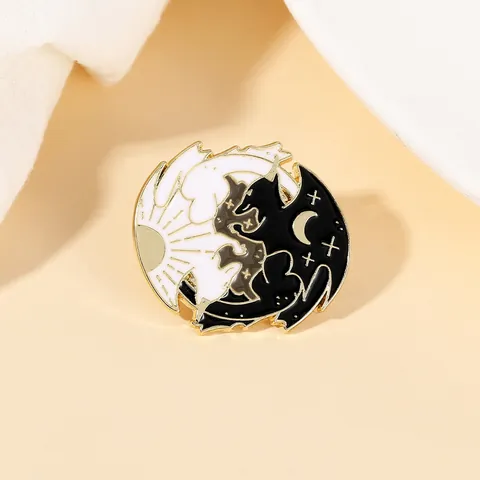Yin Yang Dragon Enamel Brooch Pin Alloy Metal Badge Black White Sun Moon Mythology Jewelry For Clothes Backpack Decoration Unisex Gift