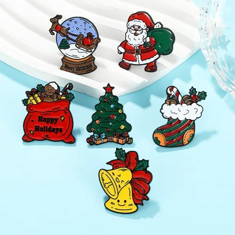 Ensemble de Broches en Émail de Noël Père Noël Sapin de Noël Boule à Neige Sac Cadeau Cloche Chaussette Alliage Broche